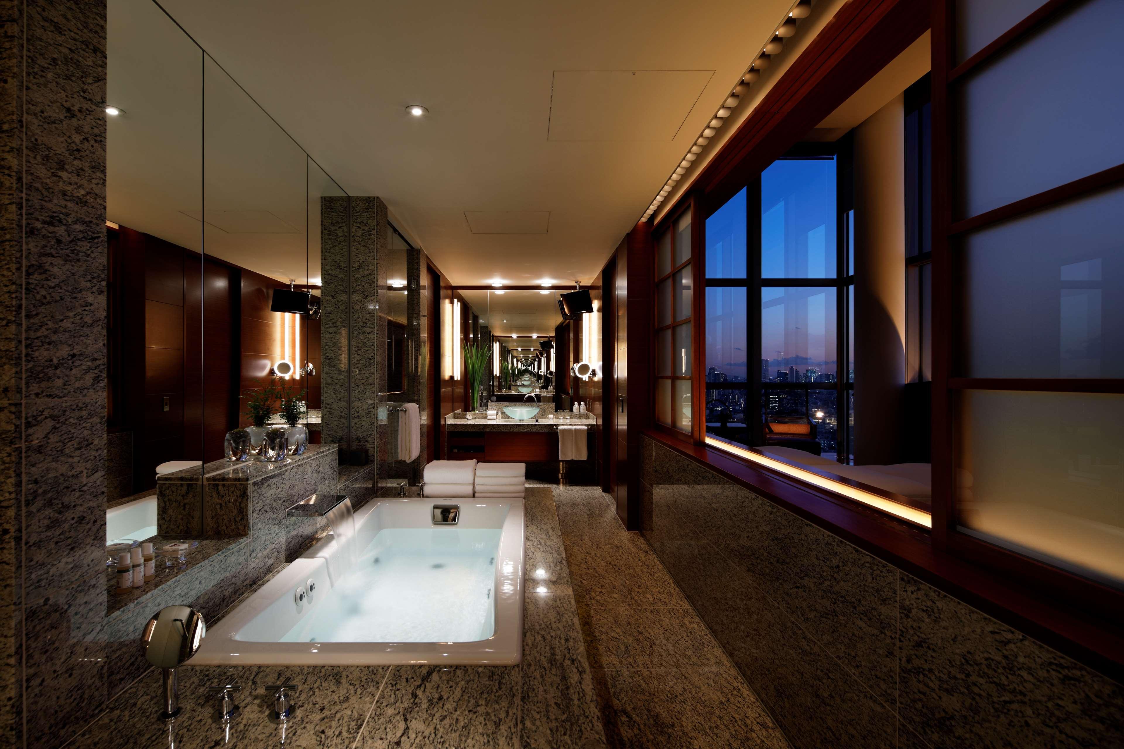 Grand Hyatt Tokyo Hotel Exterior photo